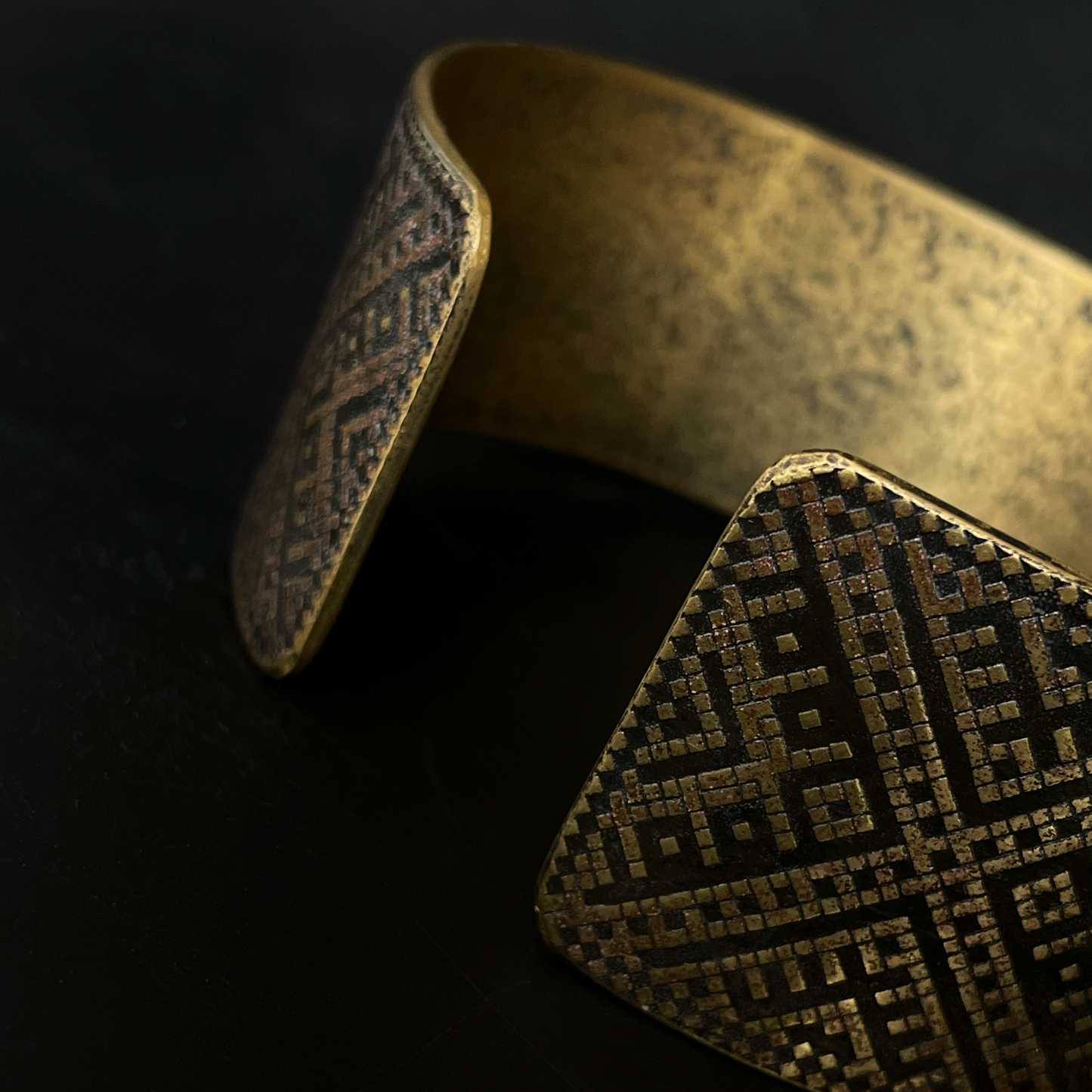 Brass Baltic Bracelet - Epic