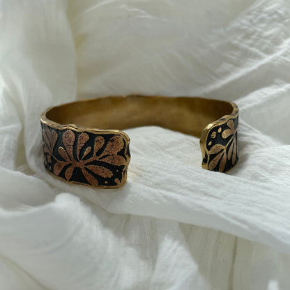 Brass bracelet "Rue"