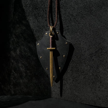 Pendant "The Lost Shields"