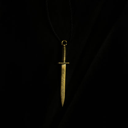 Pendant "Dagger"