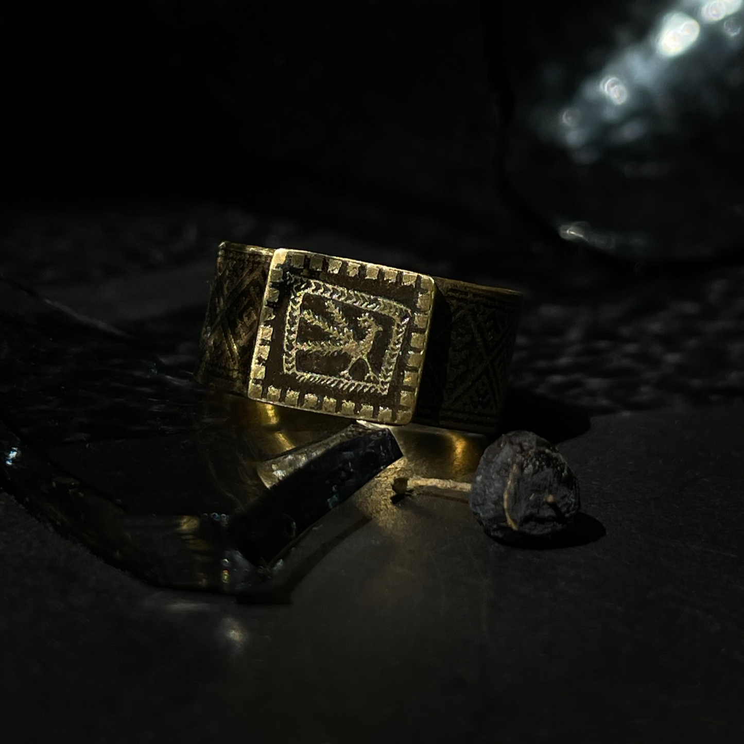Signatarinis baltų zodiako žiedas