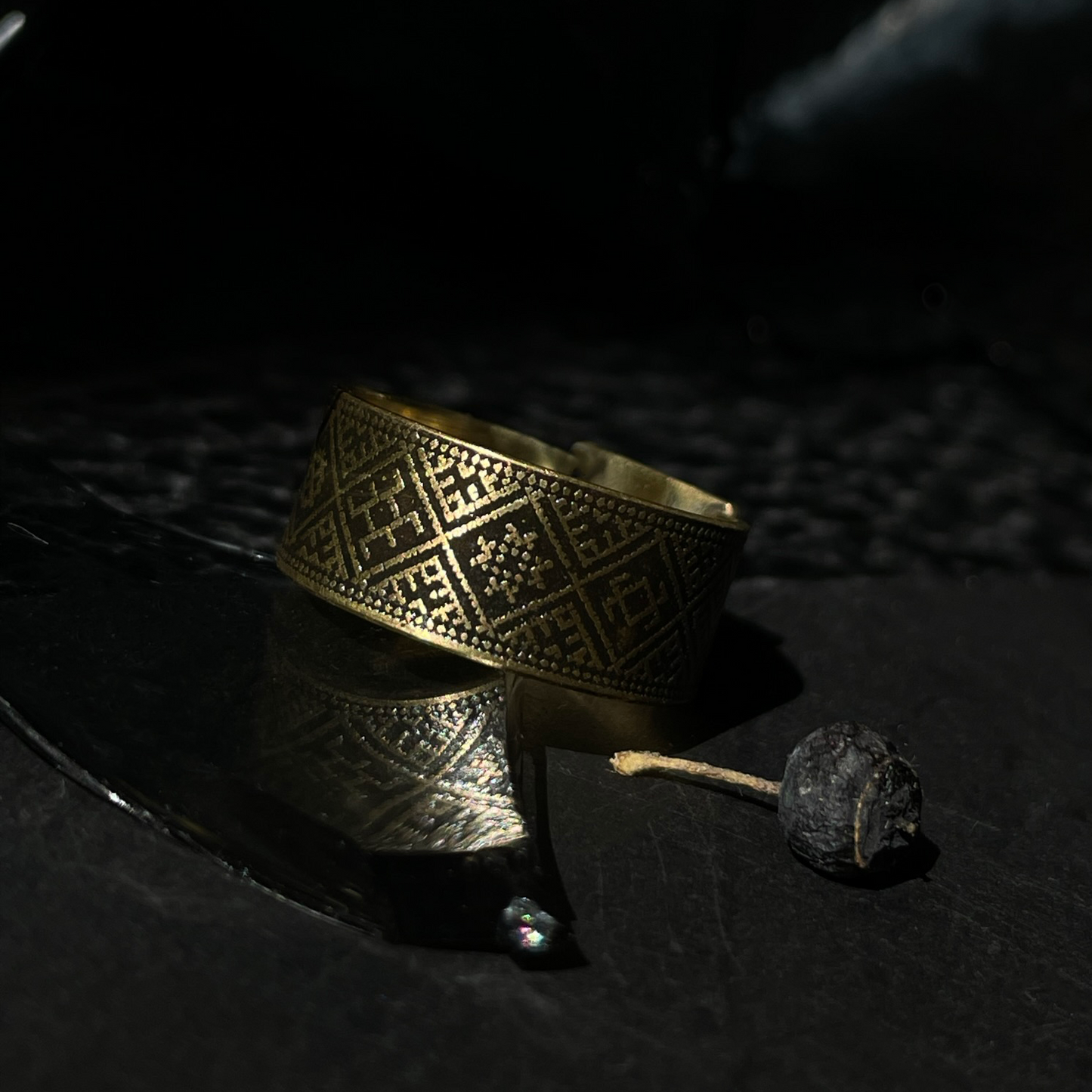 Signatarinis baltų zodiako žiedas