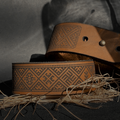 Light brown leather bracelet