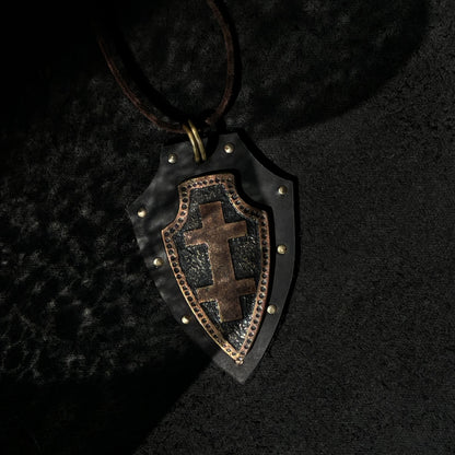 Pendant "The Lost Shields"