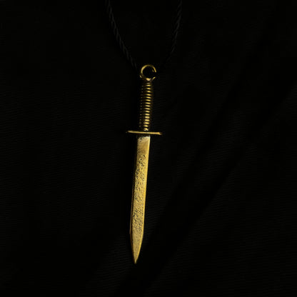 Pendant "Dagger"