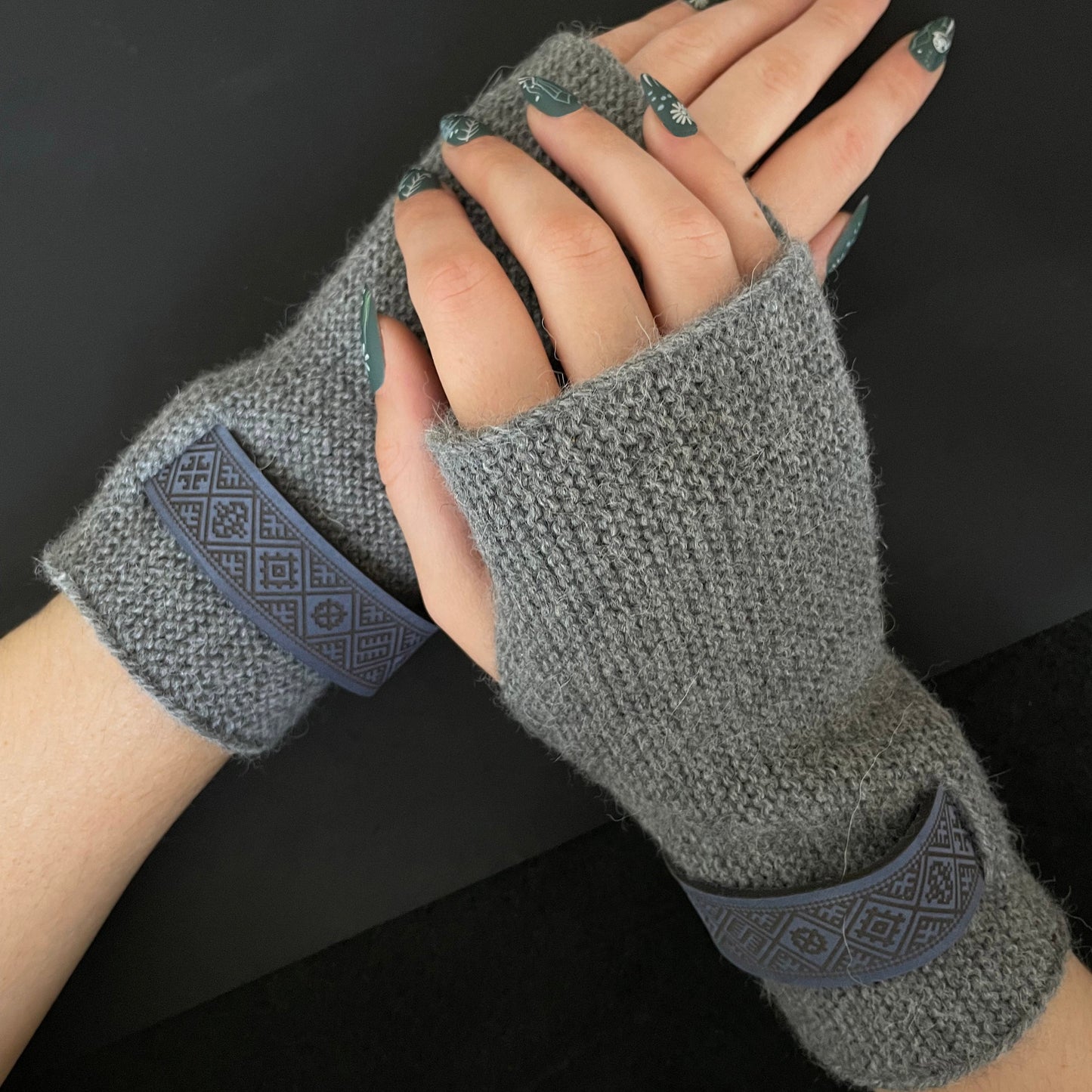 100% Alpakų vilnos riešinės