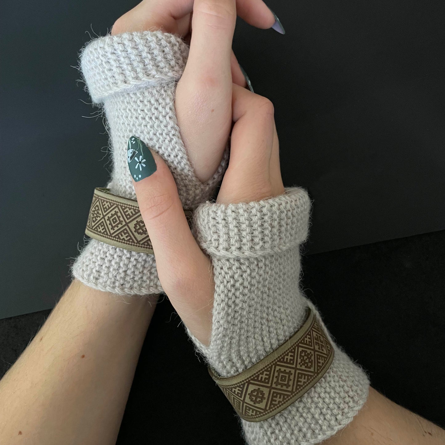 100% Alpakų vilnos riešinės