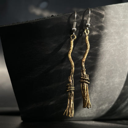 Auskarai "Šluotukės"