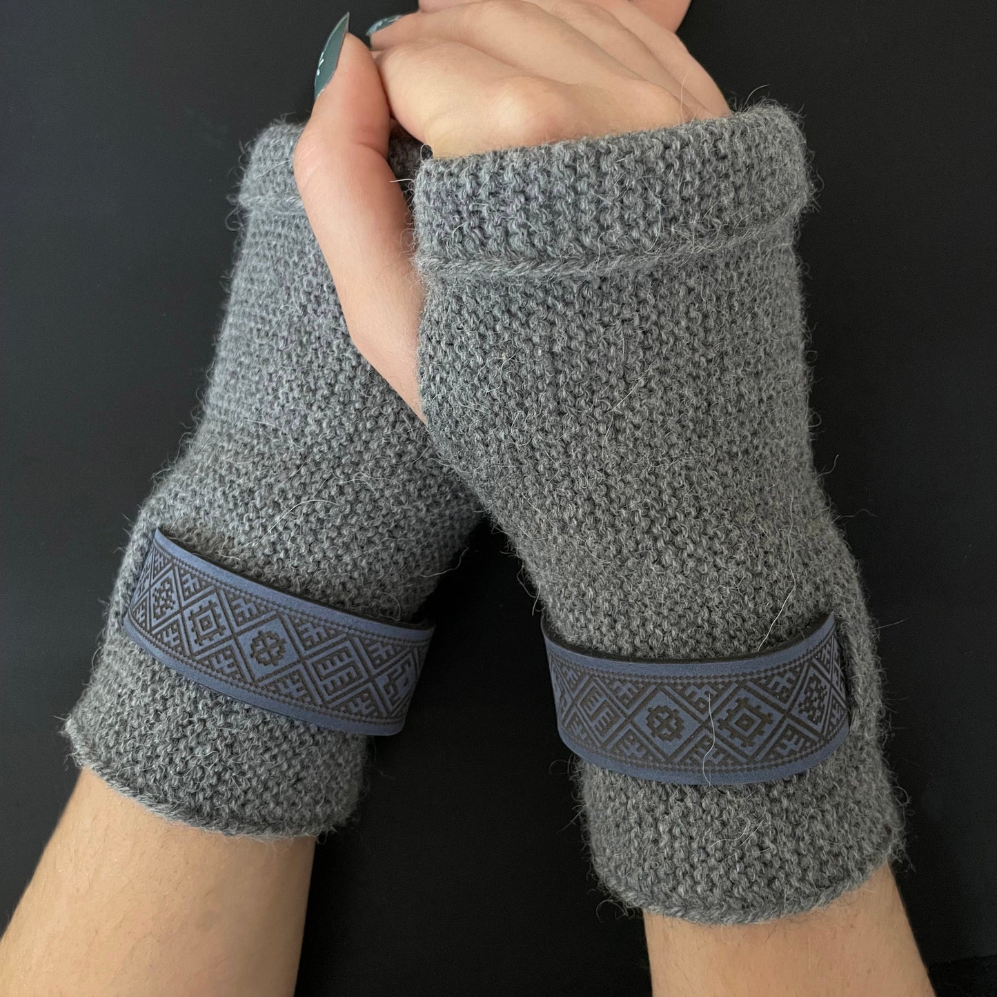 100% Alpakų vilnos riešinės