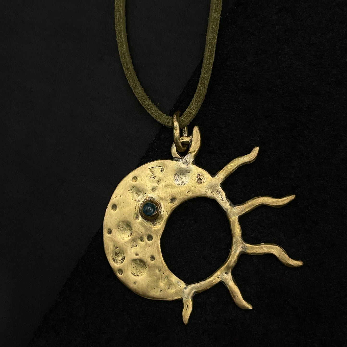 Pakabukas "Diena ir naktis"