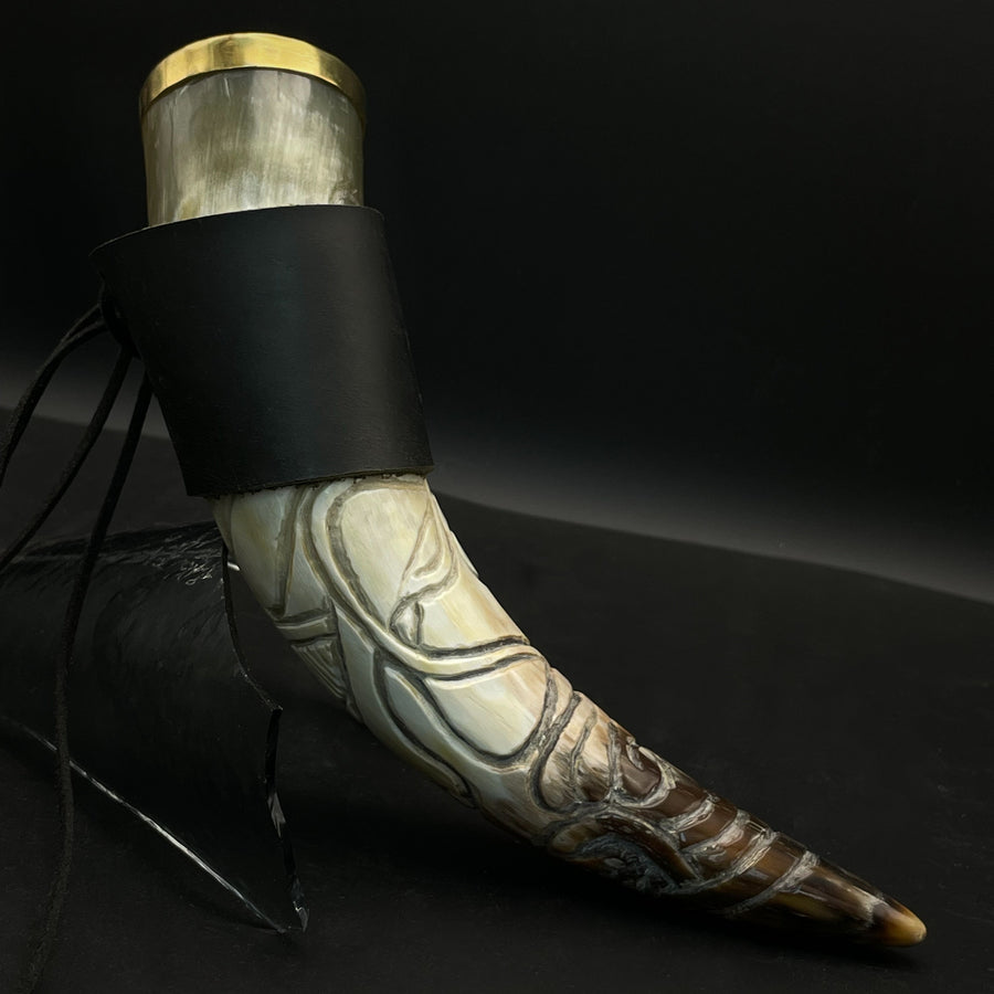 #6 Hand-engraved and brass-fitted 90 ml drinking horn
