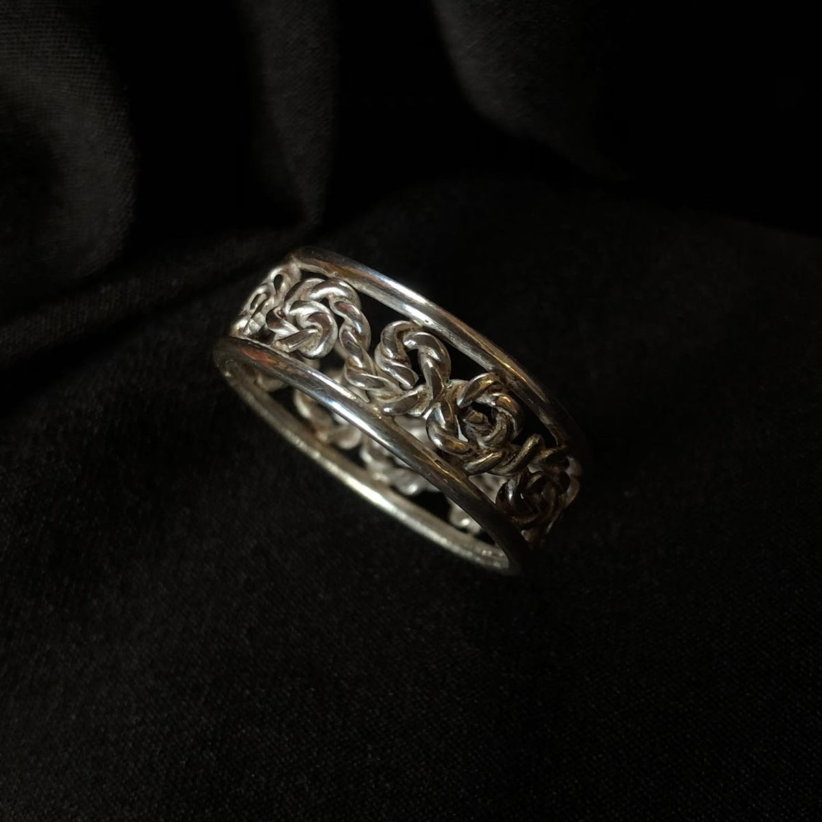 Ring "Knotlet"